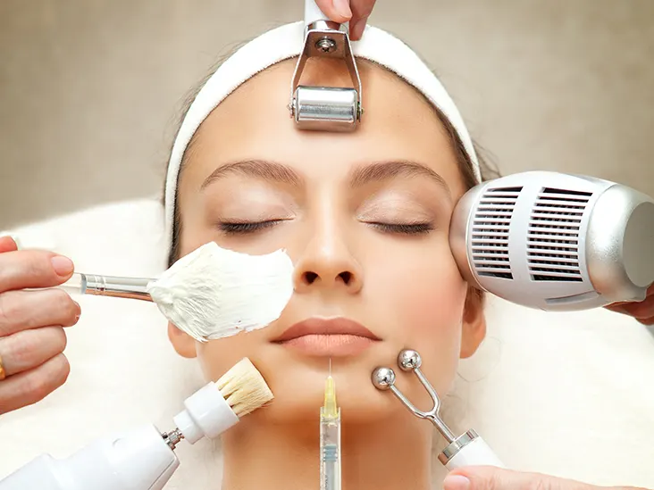 Medifacial with professional skin tools at Periwinkle Clinic